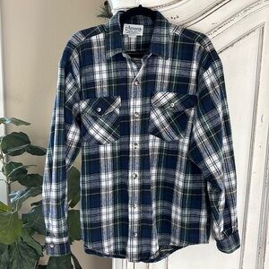 Vintage Amana Woolen Mill Flannel Shirt Large Blue Green White Plaid Wool USA